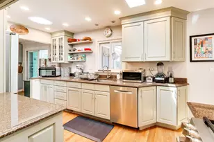 1884 Penfold Pl, Northbrook, IL 60062 - Photo 8