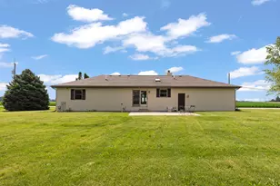 12475 Fox Rd, Yorkville, IL 60560 - Photo 26