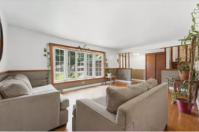 10706 S Neenah Avenue, Worth, IL 60482 - Photo 6