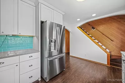 209 Eastwood Court, Barrington, IL 60010 - Photo 12