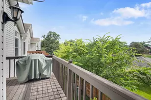 14547 Club Cir Dr, Oak Forest, IL 60452 - Photo 16