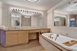 55 W Delaware Pl, Chicago, IL 60610 - Photo 14