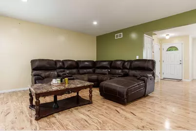 6481 Palo Verde Drive, Rockford, IL 61114 - Photo 10