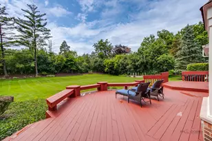 106 Surrey Ln, Lincolnshire, IL 60045 - Photo 32