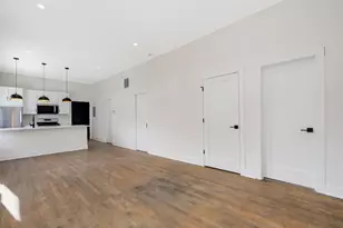 846 N Ashland Ave, Chicago, IL 60622 - Photo 10