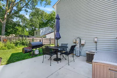 2770 Stoneybrook Lane, Aurora, IL 60502 - Photo 24