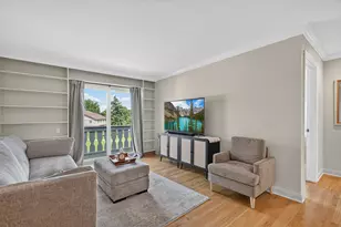 868 Bristol Dr, Barrington, IL 60010 - Photo 8