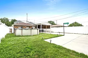 5701 S Mobile Ave, Chicago, IL 60638 - Photo 26