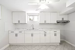 5701 S Mobile Ave, Chicago, IL 60638 - Photo 22