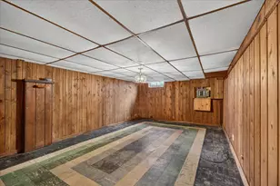 911 21st St, Rockford, IL 61108 - Photo 22