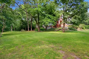 138 Woodland Dr, Plano, IL 60545 - Photo 32