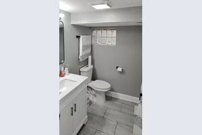 9016 S Lowe Avenue, Chicago, IL 60620 - Photo 14