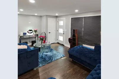 9016 S Lowe Avenue, Chicago, IL 60620 - Photo 2