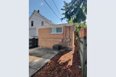 9016 S Lowe Avenue, Chicago, IL 60620 - Photo 22