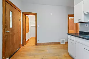 4737 N Kildare Ave, Chicago, IL 60630 - Photo 4
