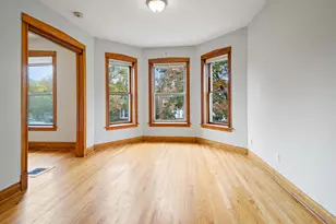 4737 N Kildare Ave, Chicago, IL 60630 - Photo 6