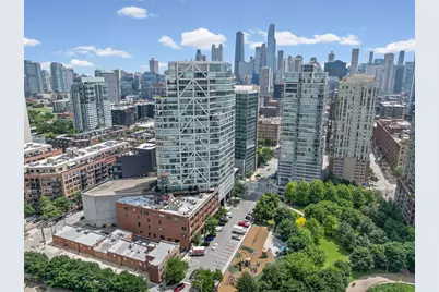 510 W Erie Street #1303, Chicago, IL 60654 - Photo 2