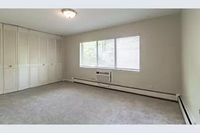 711 E Falcon Drive #201, Arlington Heights, IL 60005 - Photo 12