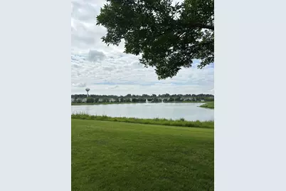 1991 Cobblestone Drive, Carpentersville, IL 60110 - Photo 10