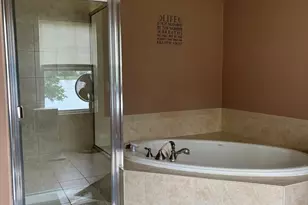1991 Cobblestone Dr, Carpentersville, IL 60110 - Photo 6