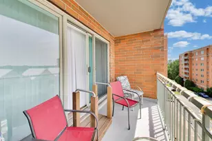 6807 N Milwaukee Ave, Niles, IL 60714 - Photo 20
