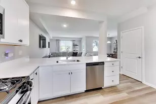 3810 Monica Ln, Johnsburg, IL 60051 - Photo 10