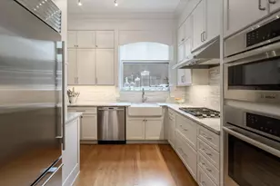 1210 N Astor St, Chicago, IL 60610 - Photo 10