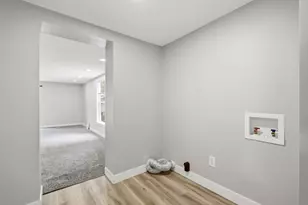 314 N 2nd Ave, Chenoa, IL 61726 - Photo 16