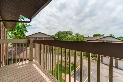 880 N Lakeside Drive #3A, Vernon Hills, IL 60061 - Photo 8