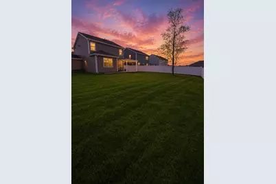 6816 Cobble Springs Lane, Wonder Lake, IL 60097 - Photo 2