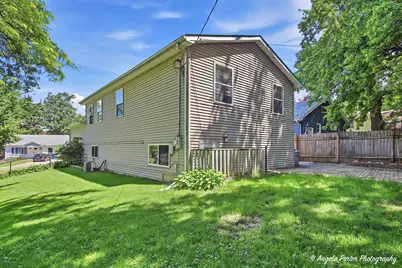 24903 W Oak Avenue, Lake Villa, IL 60046 - Photo 2