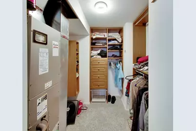 201 E Chestnut Street #18F, Chicago, IL 60611 - Photo 16