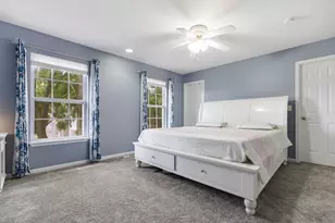 460 Vaughn Cir, Aurora, IL 60502 - Photo 12