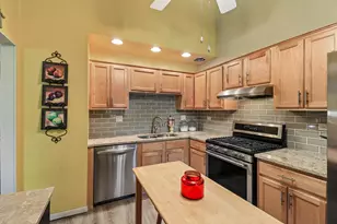 739 High Ridge Rd, Roselle, IL 60172 - Photo 16