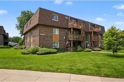 19380 Wolf Road #11, Mokena, IL 60448 - Photo 2
