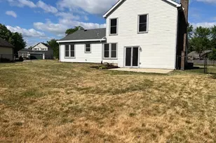 2135 Derby Ct, Wheaton, IL 60189 - Photo 12