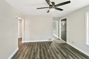 9516 Jackson Ave, Brookfield, IL 60513 - Photo 10