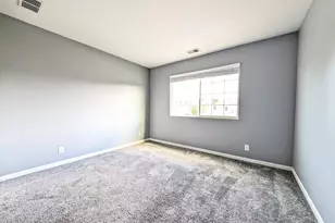 2540 Carlisle Ln, Hampshire, IL 60140 - Photo 18