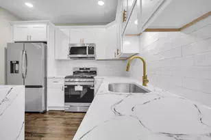 3052 N Major Ave, Chicago, IL 60634 - Photo 8