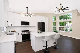 1414 Montauk Ct, Bartlett, IL 60103 - Photo 14