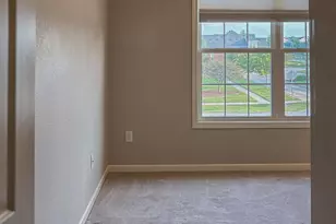 102 Essex Ln, Savoy, IL 61874 - Photo 26