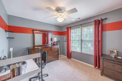 254 Mayfair Lane, South Elgin, IL 60177 - Photo 34