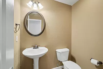 609 N Glover Court, Saint John, IL 61873 - Photo 32