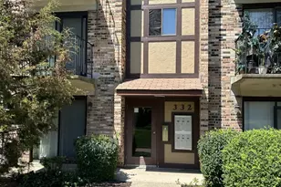 332 Klein Creek Ct, Carol Stream, IL 60188 - Photo 1