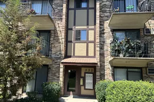 332 Klein Creek Ct, Carol Stream, IL 60188 - Photo 10