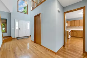 855 Ayers St, Bolingbrook, IL 60440 - Photo 14
