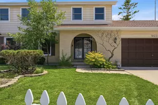 1623 W Bray Ct, Arlington Heights, IL 60005 - Photo 4