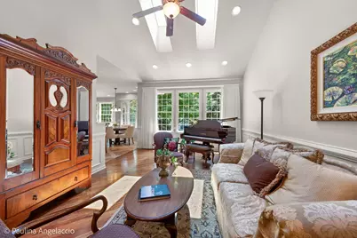 25 Aztec Court, South Barrington, IL 60010 - Photo 4