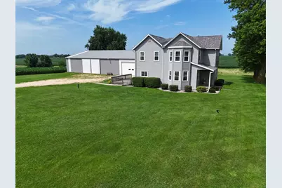 312 E Buckeye Road, Dakota, IL 61018 - Photo 4