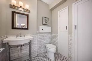 222 N Columbus Dr, Chicago, IL 60601 - Photo 18